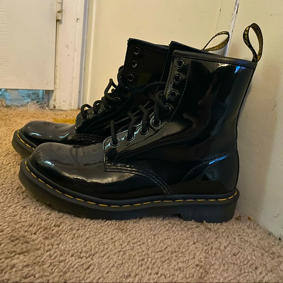Doc Marten Patent leather boots - Picture 2 of 3